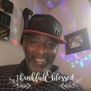 Meet your Posher, Desmond